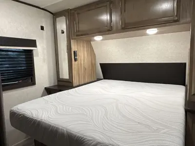 2019 Jayco Jay Feather photo 33