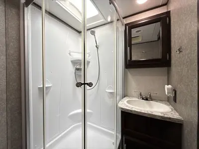 2019 Jayco Jay Feather photo 36