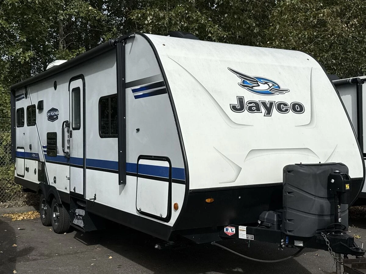 2019 Jayco Jay Feather exterior