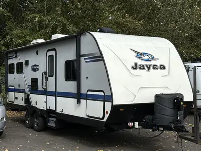 2019 Jayco Jay Feather photo 3