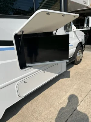 2025 THOR MOTOR COACH GENEVA photo 4