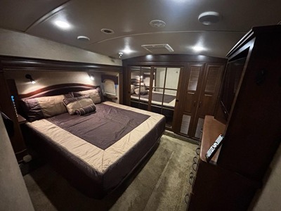 2015 JAYCO PINNACLE photo 3