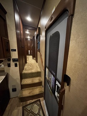2015 JAYCO PINNACLE photo 4
