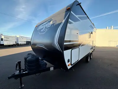 2018 Grand Design Imagine XLS photo 5