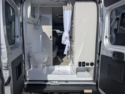 2027 Thor Motor Coach Tellaro photo 12