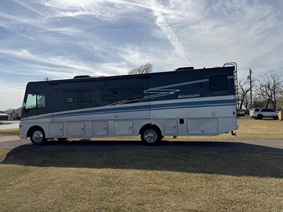 2020 WINNEBAGO ADVENTURER photo 7
