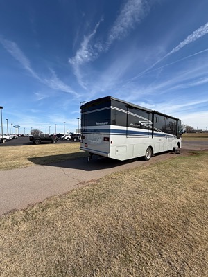 2020 WINNEBAGO ADVENTURER photo 6