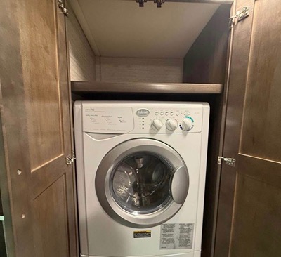 2020 WINNEBAGO ADVENTURER photo 10