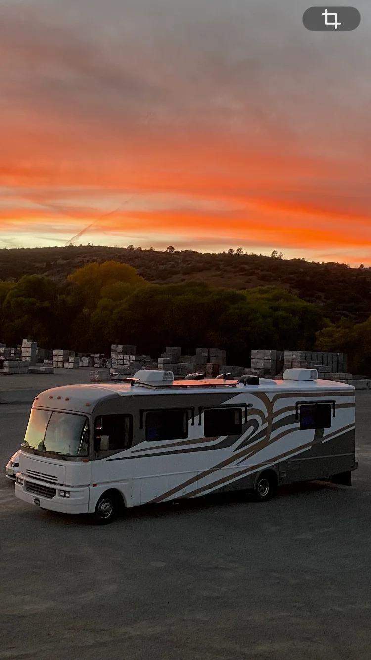 1996 FLEETWOOD BOUNDER exterior
