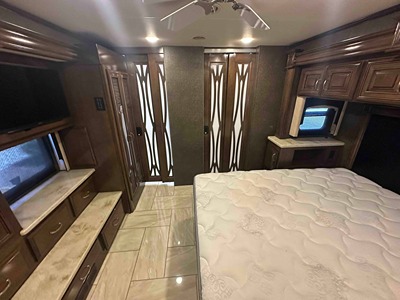 2018 THOR MOTOR COACH TUSCANY photo 34