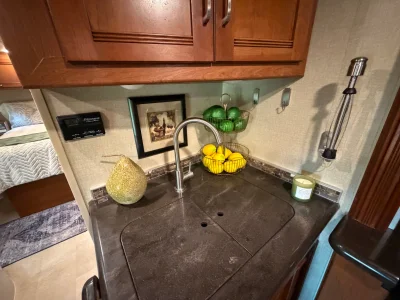 2016 WINNEBAGO ASPECT photo 21