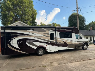 2016 WINNEBAGO ASPECT photo 4