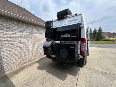 2023 WINNEBAGO SOLIS photo 4