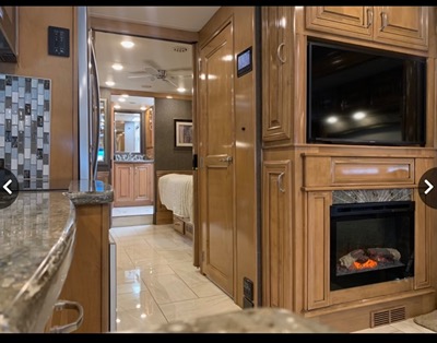 2018 THOR MOTOR COACH TUSCANY photo 4