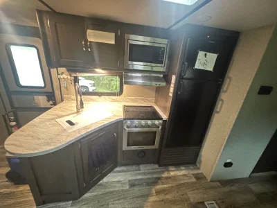 2019 KEYSTONE OUTBACK ULTRA LITE photo 10