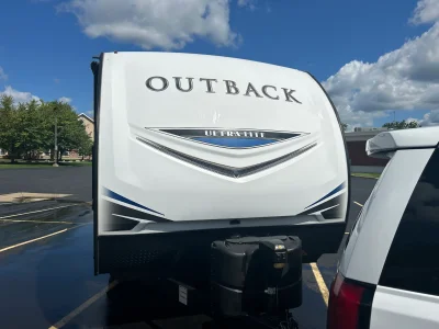 2019 KEYSTONE OUTBACK ULTRA LITE photo 2
