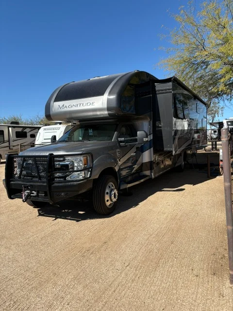 2022 THOR MOTOR COACH MAGNITUDE SUPER C exterior