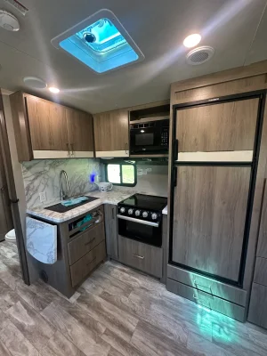 2022 GRAND DESIGN IMAGINE photo 13
