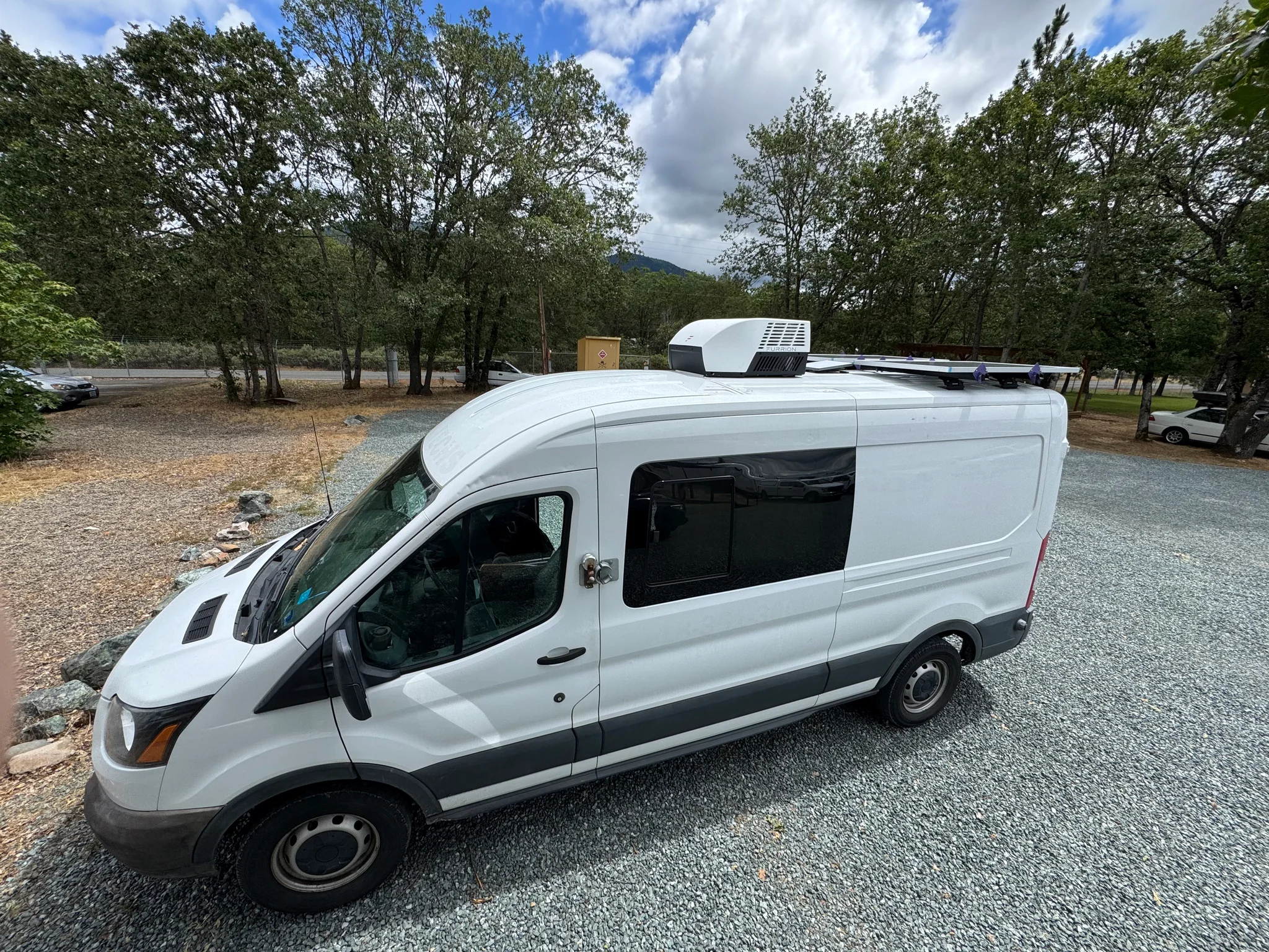 2017 FORD TRANSIT exterior