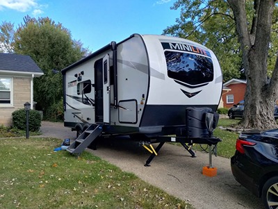 2022 FOREST RIVER ROCKWOOD MINI LITE photo 2
