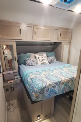 2021 COACHMEN SPIRIT ULTRA LITE photo 4
