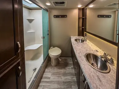 2019 Grand Design Solitude S-Class photo 29