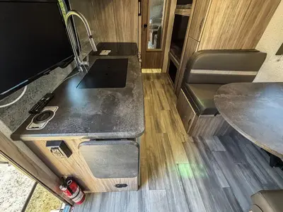 2022 Winnebago Micro Minnie photo 7