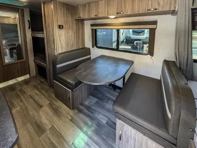 2022 Winnebago Micro Minnie photo 6