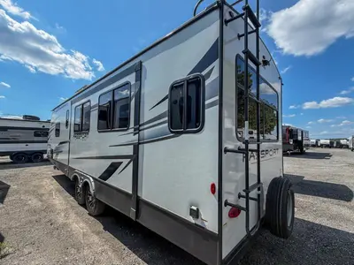 2023 Keystone Passport GT photo 3