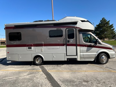Used 2019 Tiffin Motorhomes Wayfarer 24 Qw