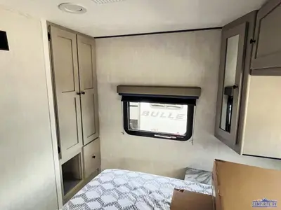 2025 Coachmen Apex Ultra-Lite photo 23