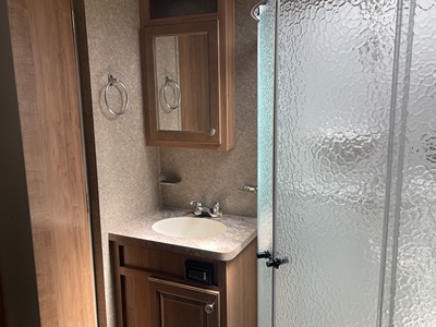 2019 FOREST RIVER SIGNATURE ULTRA LITE photo 15