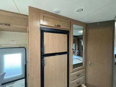 2019 Thor Motor Coach Freedom Elite photo 24