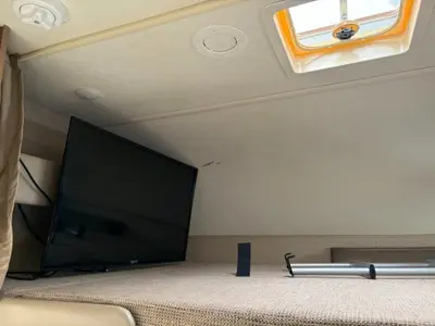 2019 Thor Motor Coach Freedom Elite photo 38