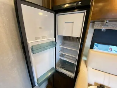 2019 Tiffin Motorhomes Wayfarer photo 24