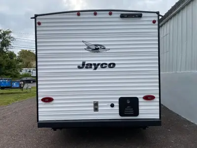 2027 Jayco Jay Flight photo 8