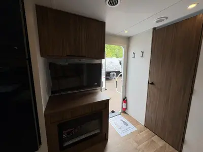 2027 Winnebago Access photo 34
