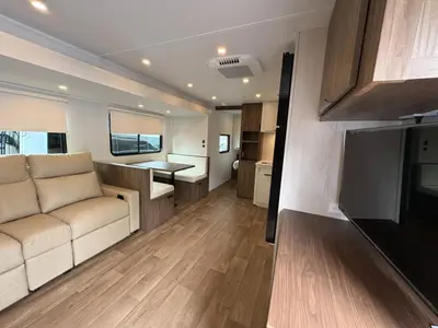 2027 Winnebago Access photo 12