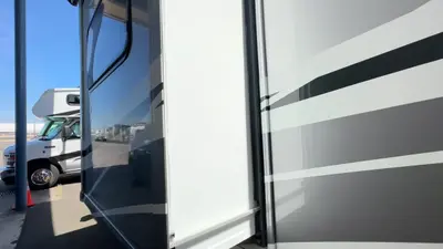 2023 Winnebago Navion photo 6