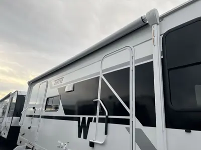 2027 Winnebago Thrive photo 12