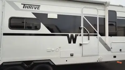 2027 Winnebago Thrive photo 10