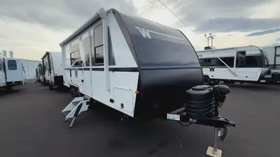 2027 Winnebago Micro Minnie photo 3