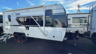 2027 Winnebago Thrive photo 10