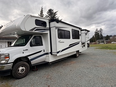 Used 2023 Coachmen Freelander 31MB