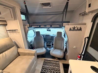 2023 COACHMEN FREELANDER photo 9