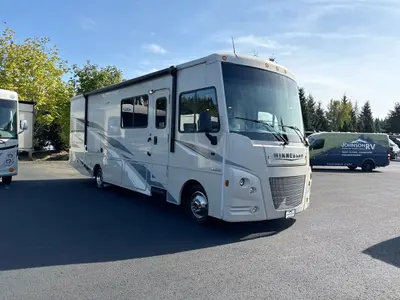 2021 Winnebago Vista photo 3