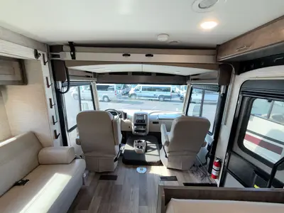 2021 Winnebago Vista photo 48