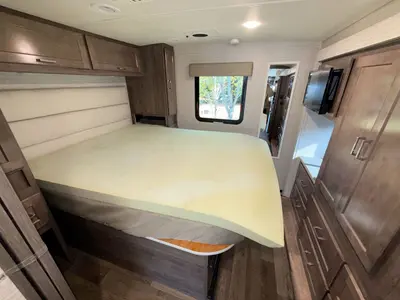 2021 Winnebago Vista photo 44