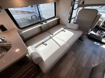 2021 Winnebago Vista photo 50