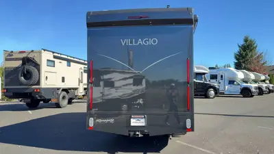 2027 Renegade Villagio photo 3